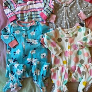 4 fleece footed sleepers size 12 months